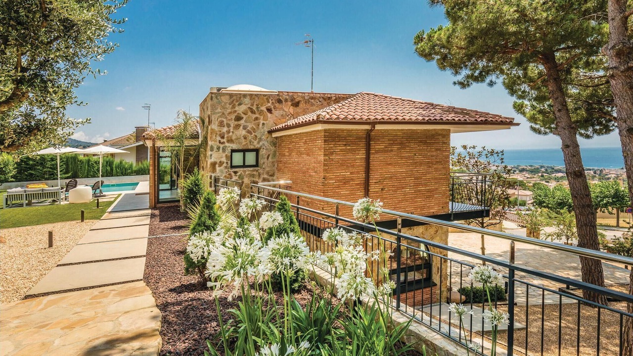 Photo of Outdoor in Alella