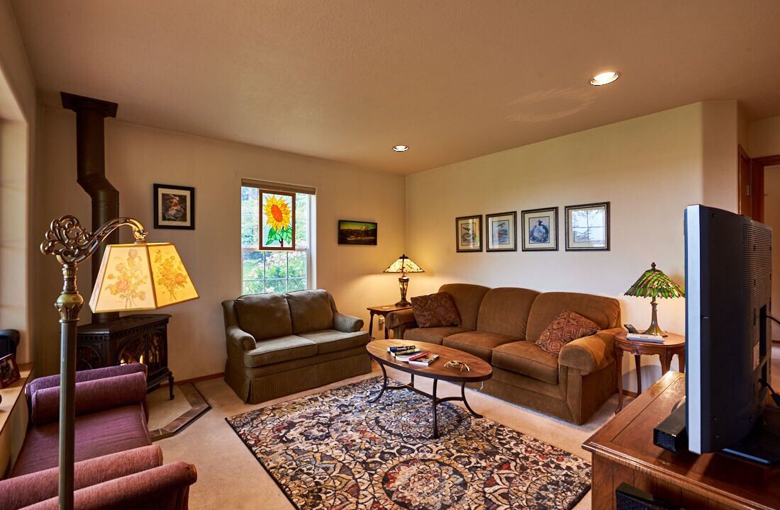 Photo of Livingroom in Tillamook