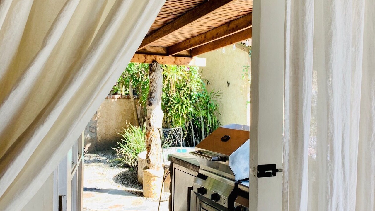 Photo of Patio Balcony in Mar Vista
