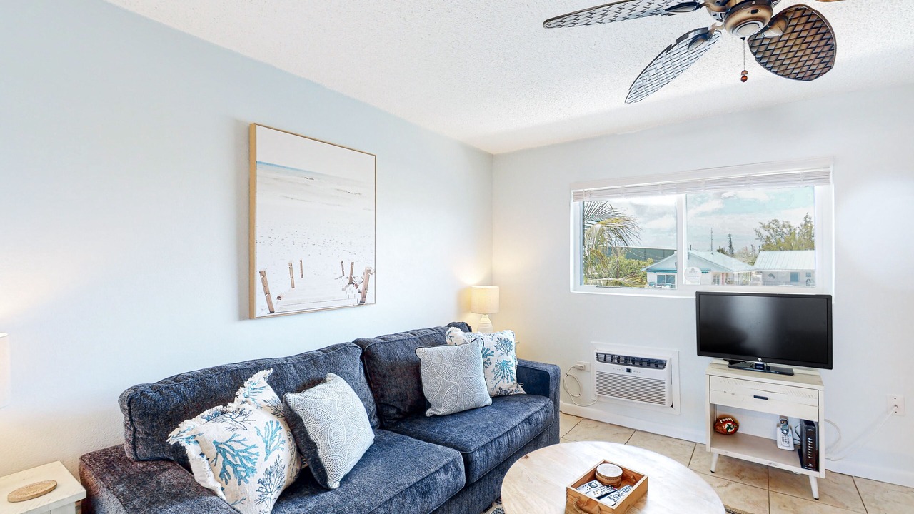 Photo of Livingroom in Marathon