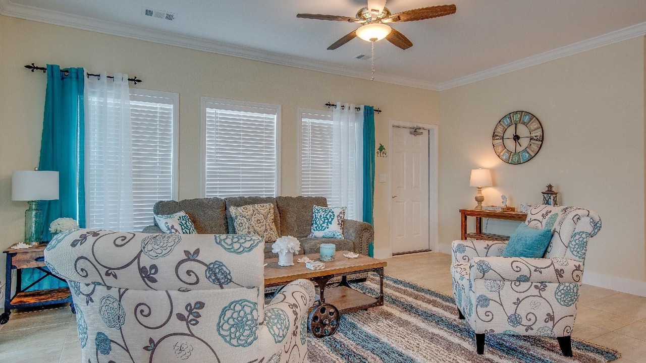 Photo of Livingroom in Marathon