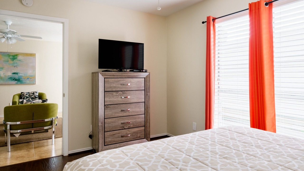 Photo of Bedroom in Oak Lawn