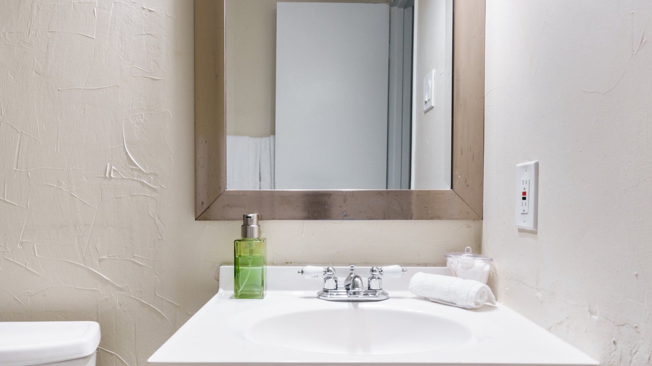 Photo of Bathroom in Oak Lawn
