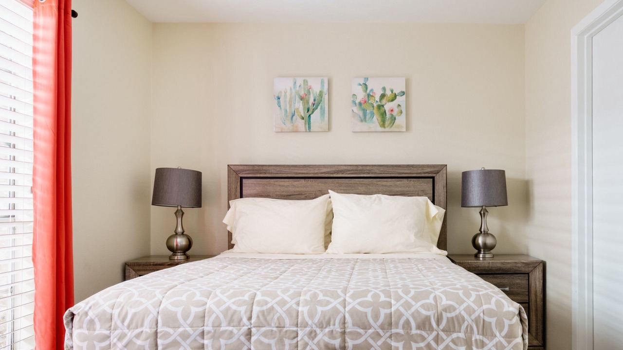 Photo of Bedroom in Oak Lawn