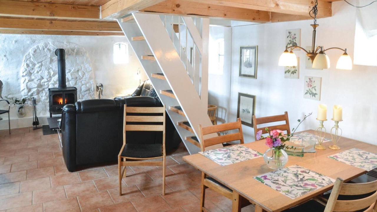 Photo of Bedroom in Give