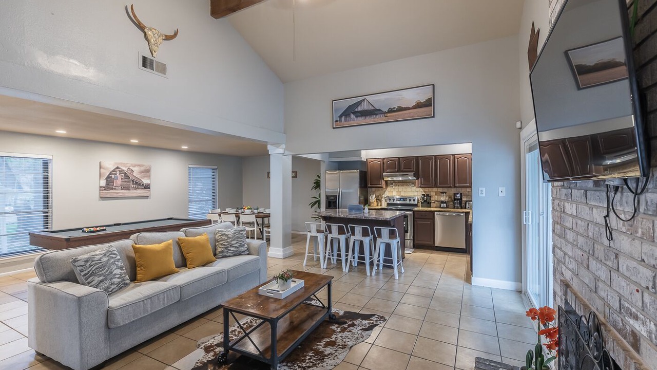 Photo of Livingroom in Wetmore
