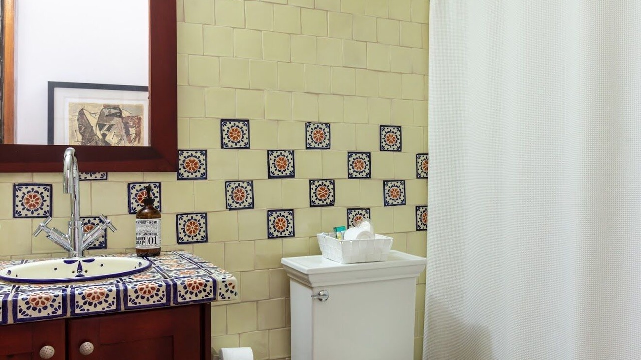 Photo of Bathroom in Mameyes II