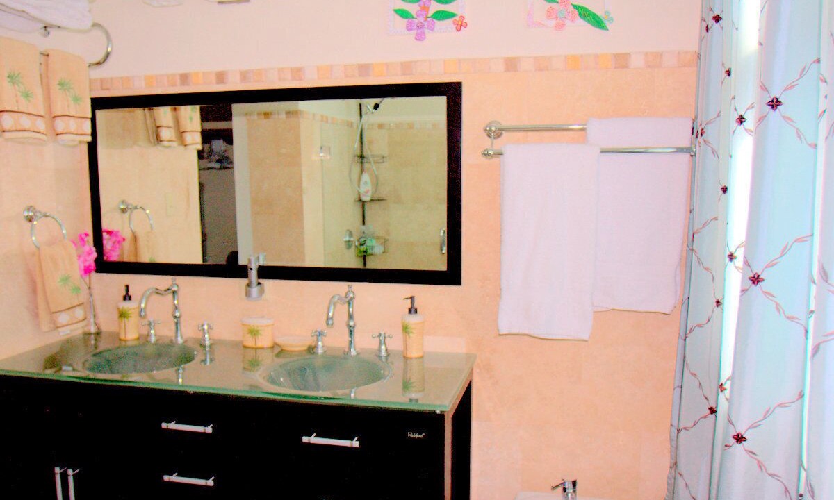 Photo of Bathroom in Candelero Abajo