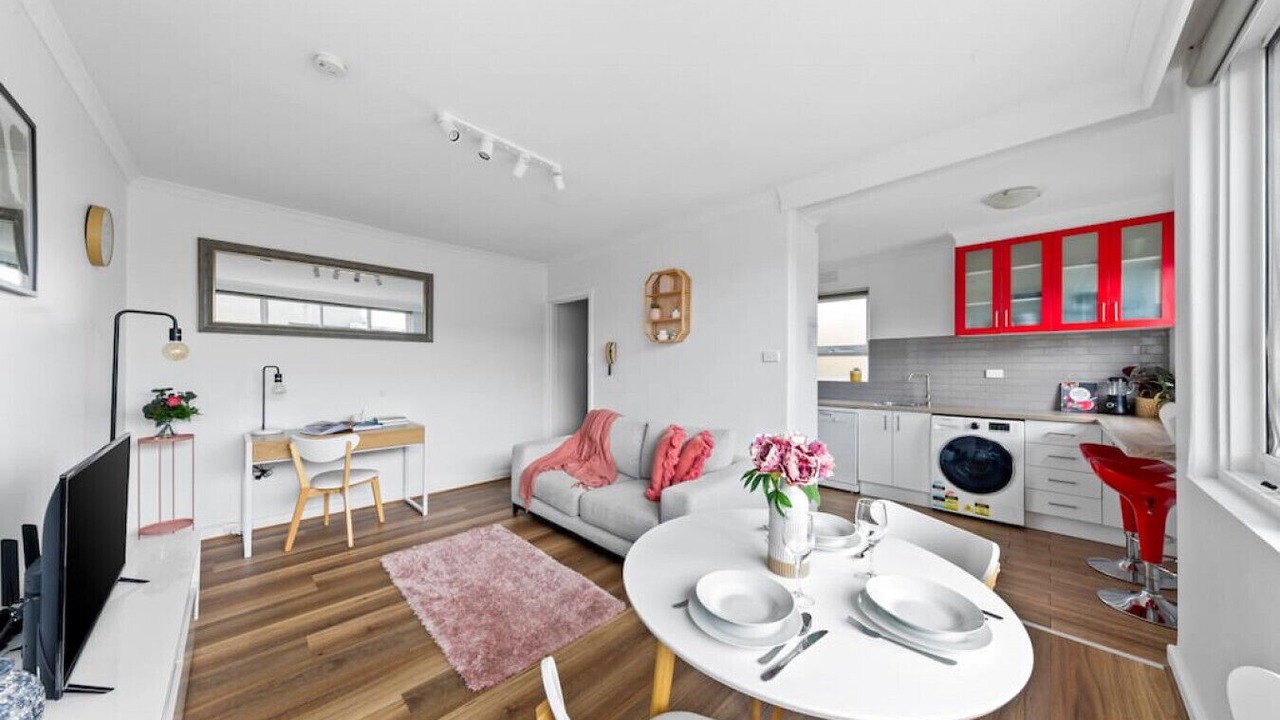 Photo of Livingroom in St. Kilda East