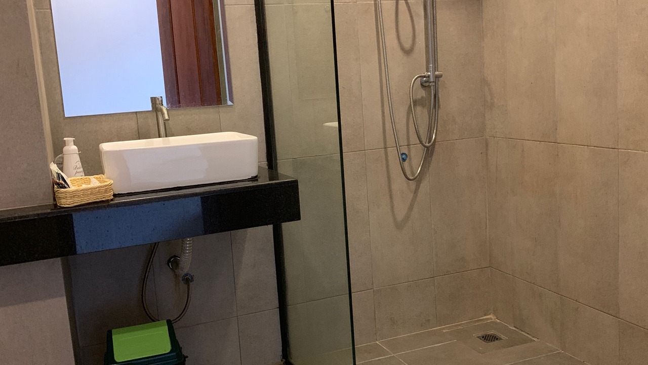 Photo of Bathroom in Daun Penh