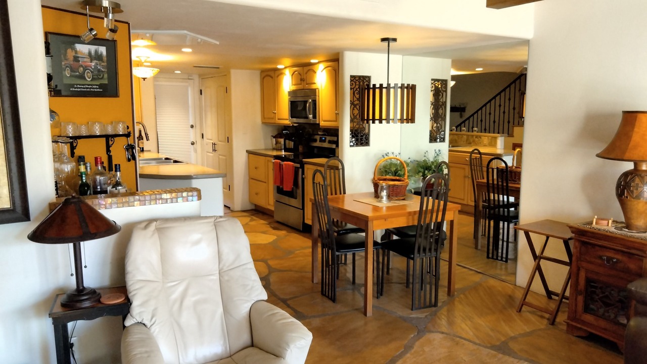 Photo of Livingroom in Alamos