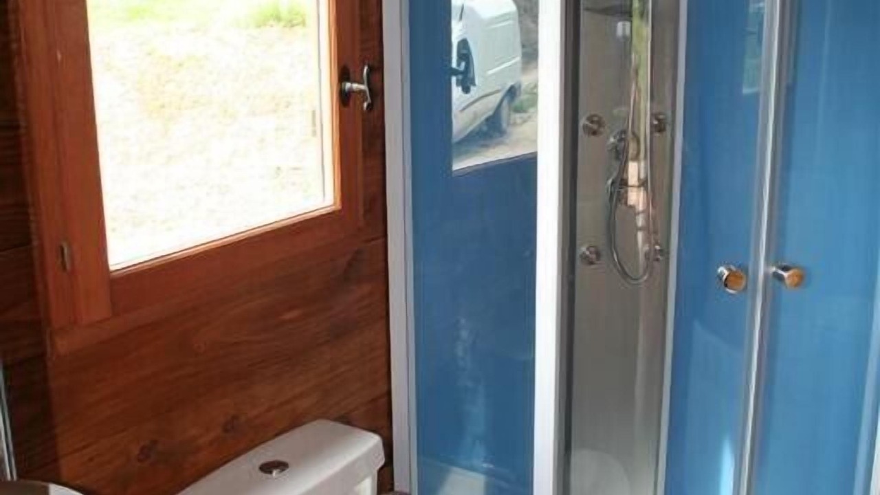 Photo of Bathroom in Saint-Martin-des-Champs