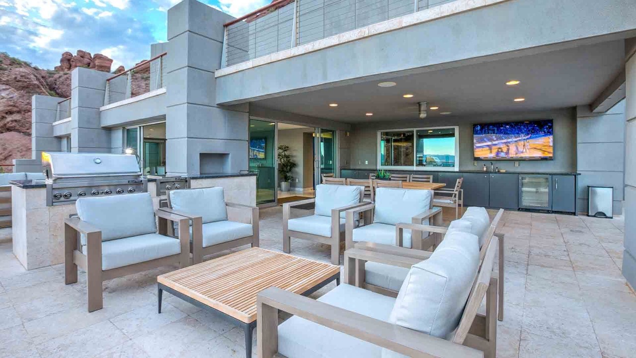 Photo of Outdoor in Camelback East