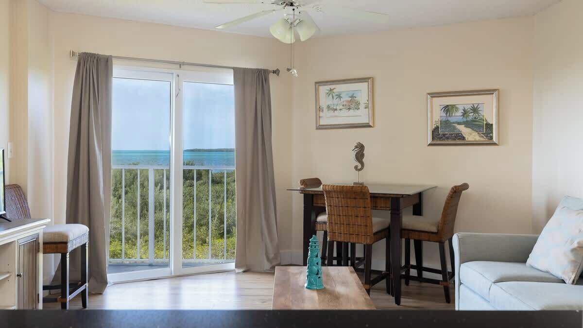 Photo of Livingroom in Tavernier