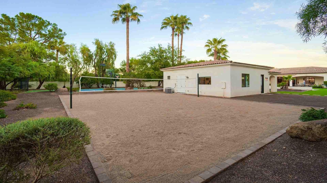 Photo of Others in Camelback Country Estates