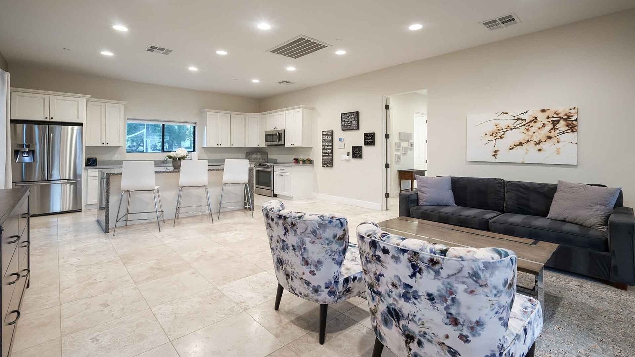 Photo of Others in Camelback Country Estates