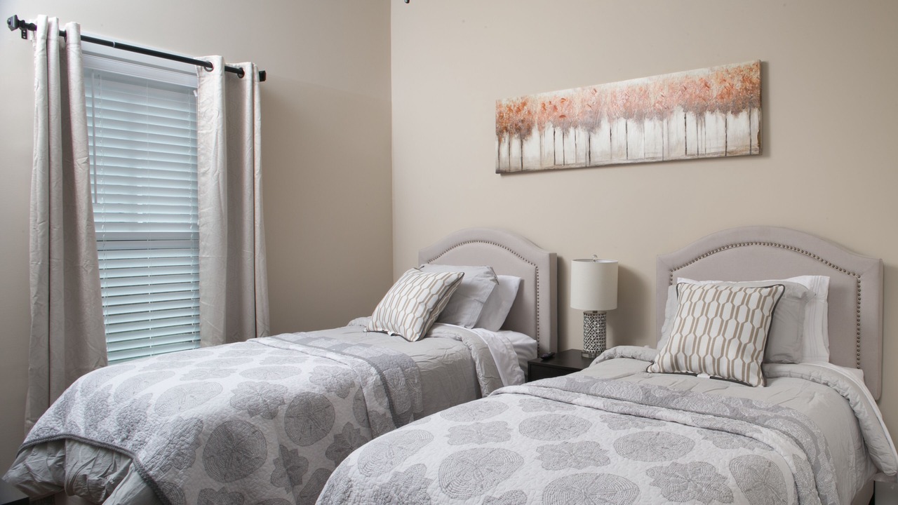 Photo of Bedroom in Thunderbolt