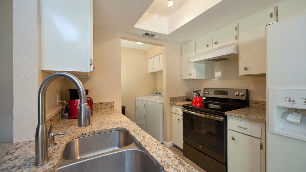 Photo of Kitchen in Farmers Branch