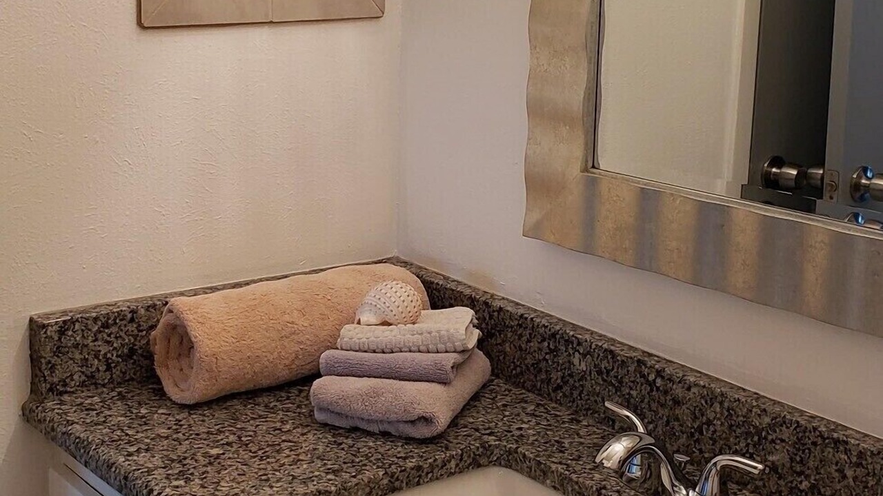 Photo of Bathroom in Farmers Branch