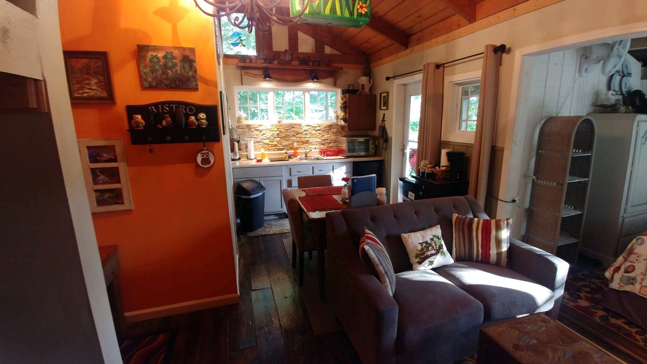 Photo of Bedroom in Blairsville
