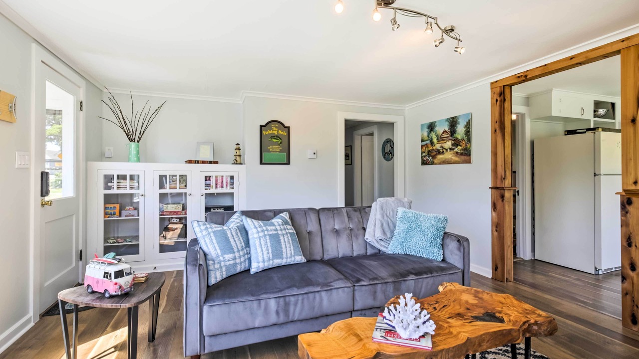Photo of Livingroom in Netarts