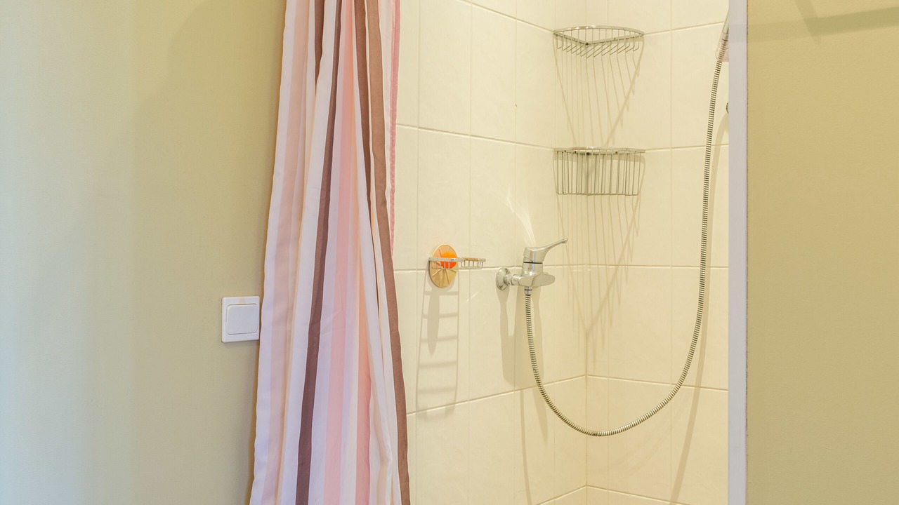 Photo of Bathroom in Saint Seurin - Fondaudege