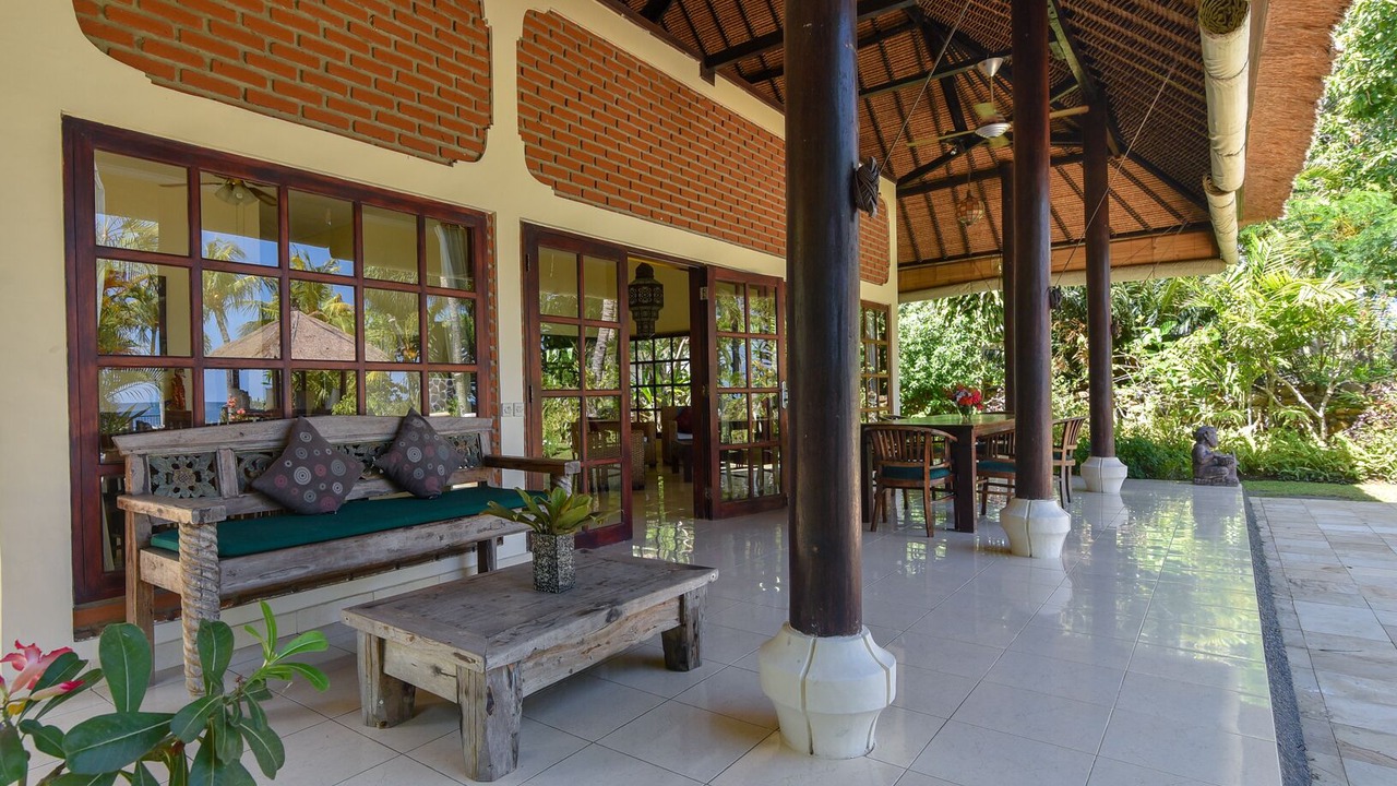 Photo of Outdoor in Dencarik