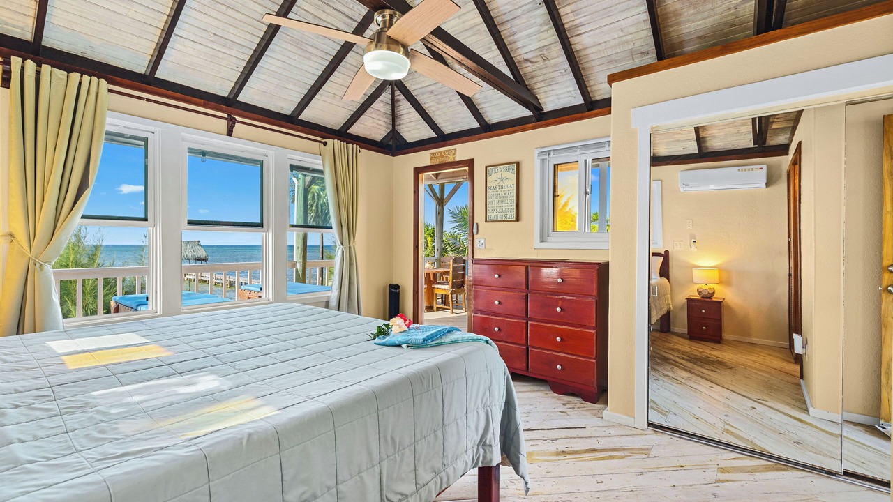 Photo of Bedroom in Roatan