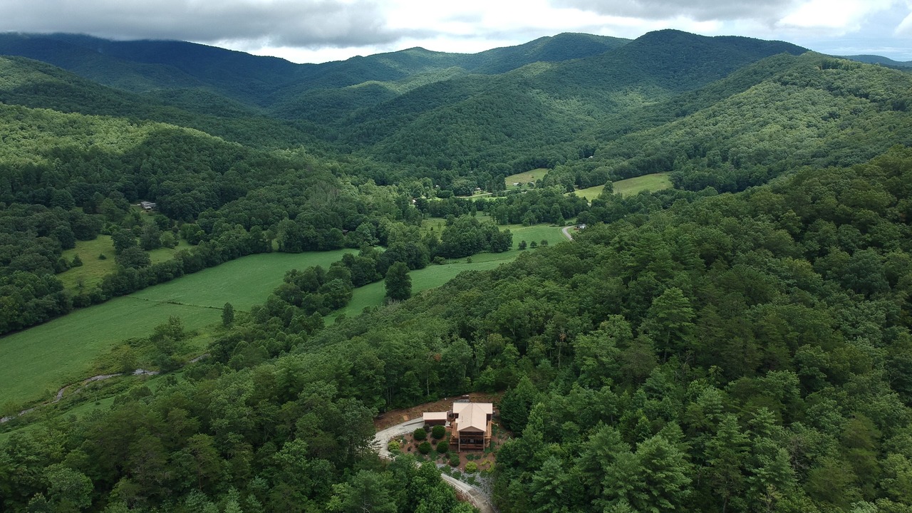 Photo of Outdoor in Hiawassee
