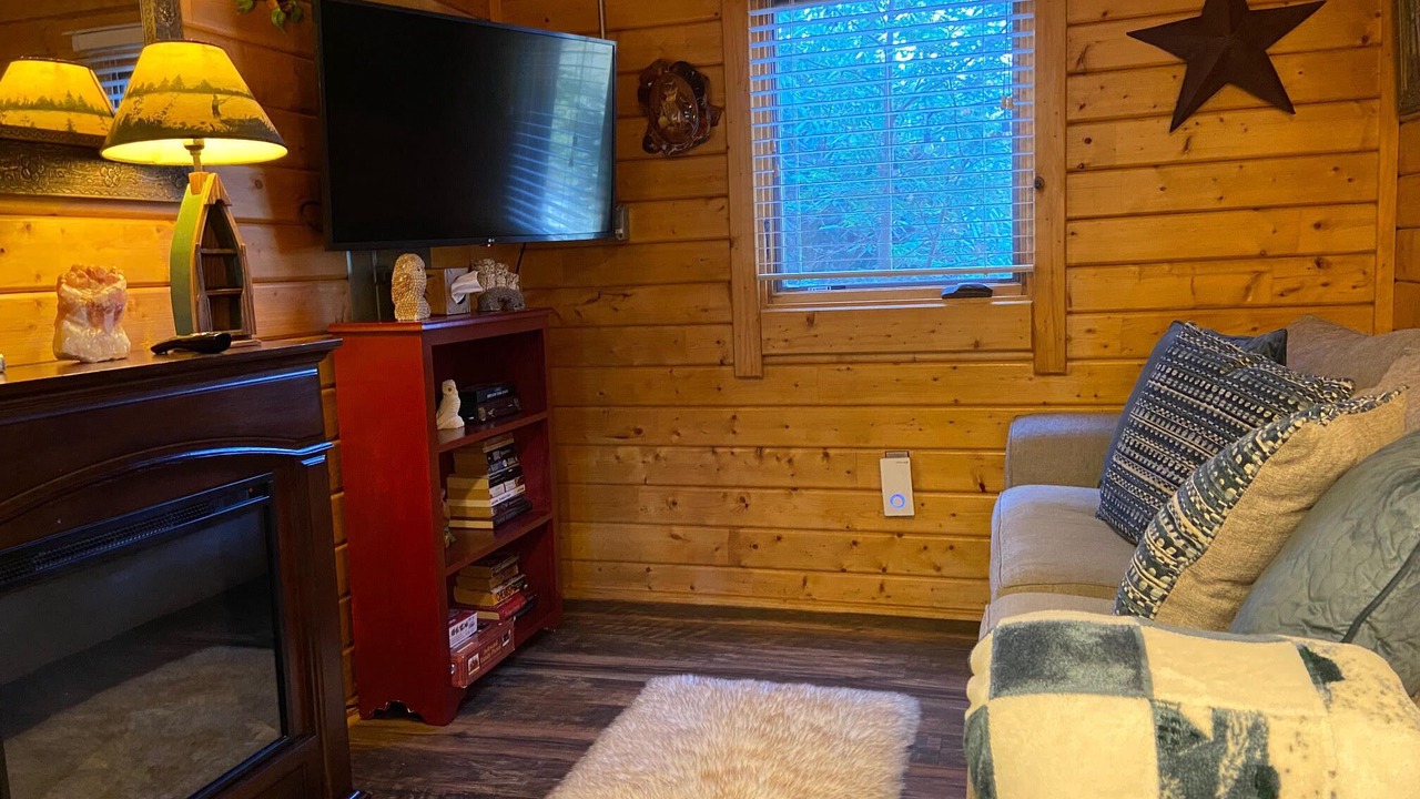 Photo of Livingroom in Ashfield