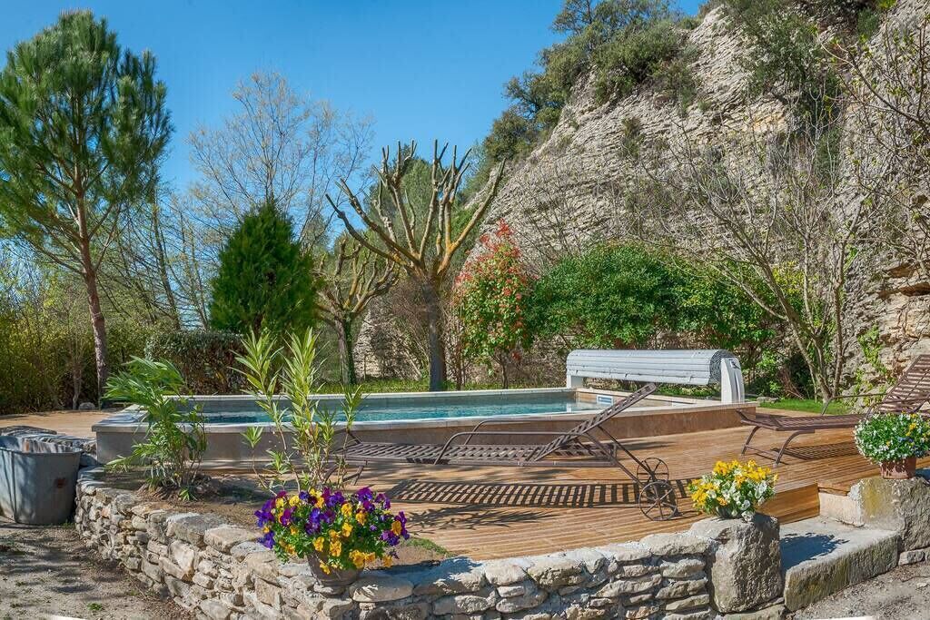 Photo of Outdoor in L'Isle-sur-la-Sorgue