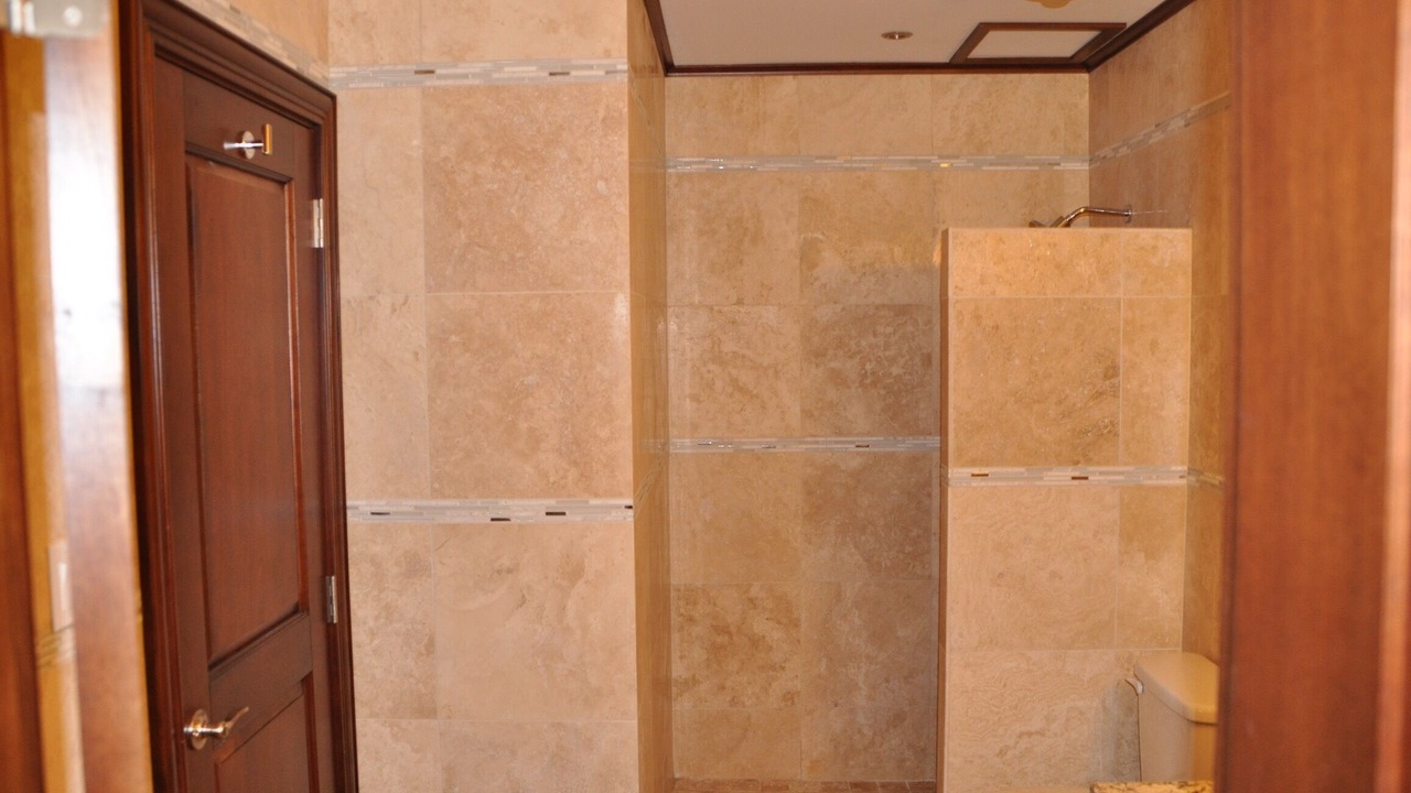 Photo of Bathroom in Lighthouse Estates