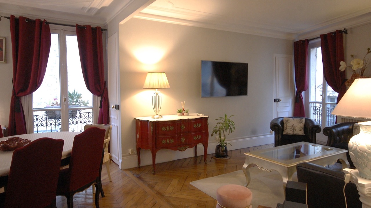 Photo of Others in 8th Arrondissement