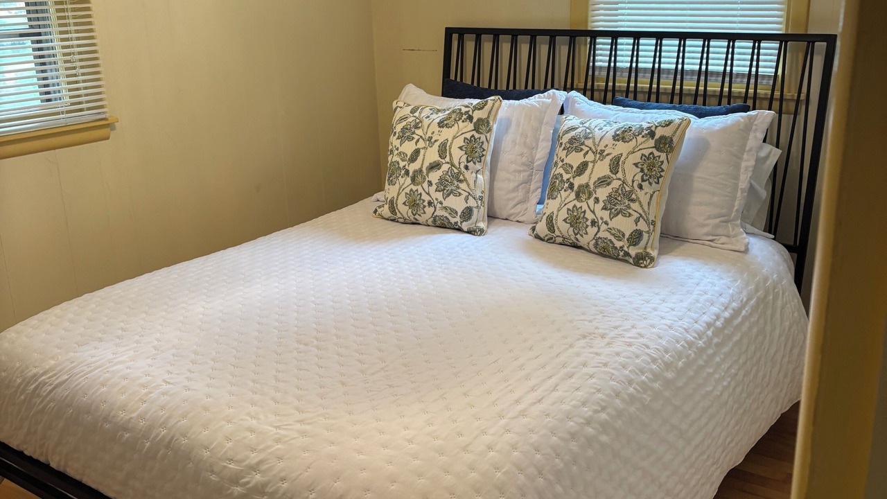 Photo of Bedroom in Eagle River