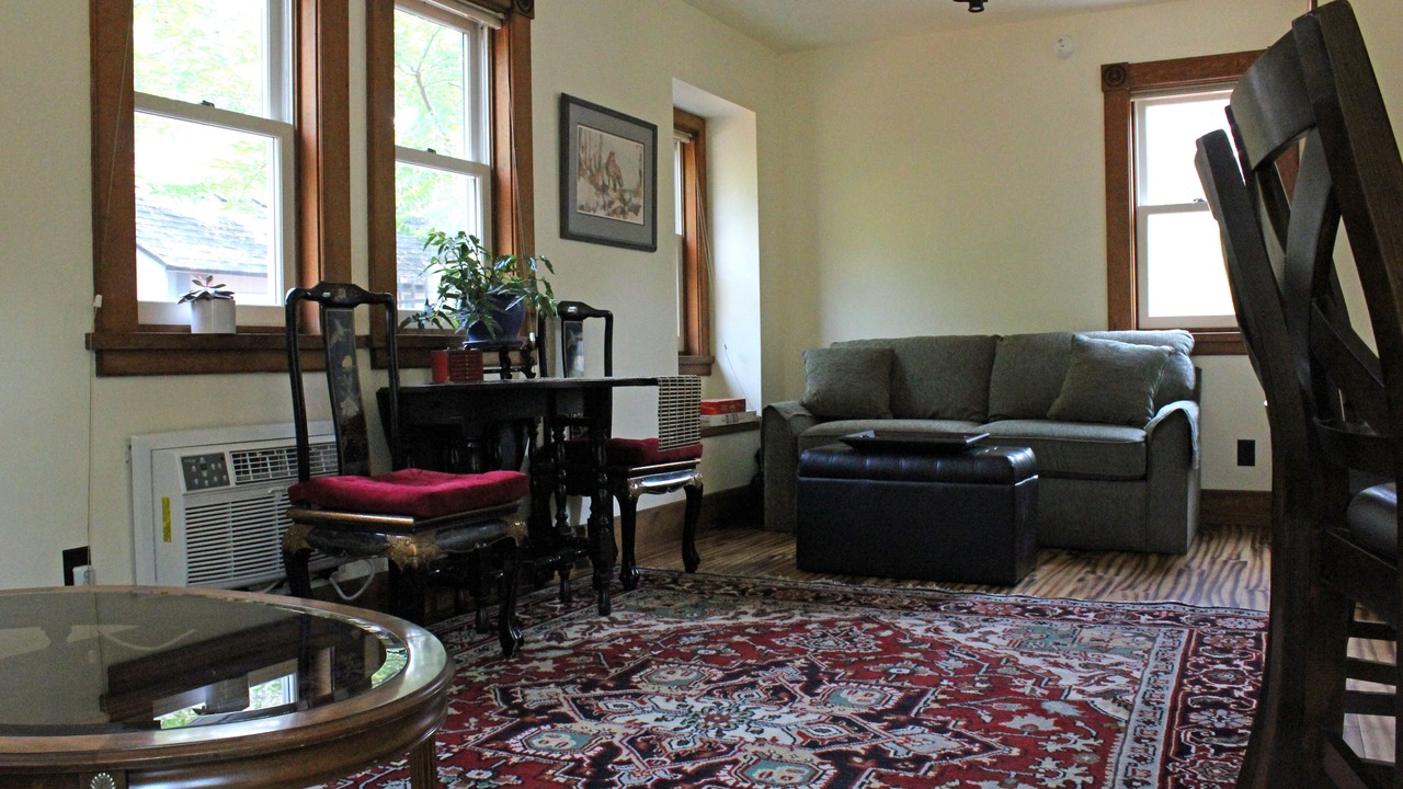 Photo of Livingroom in Siskiyou-Hargadine Historic District