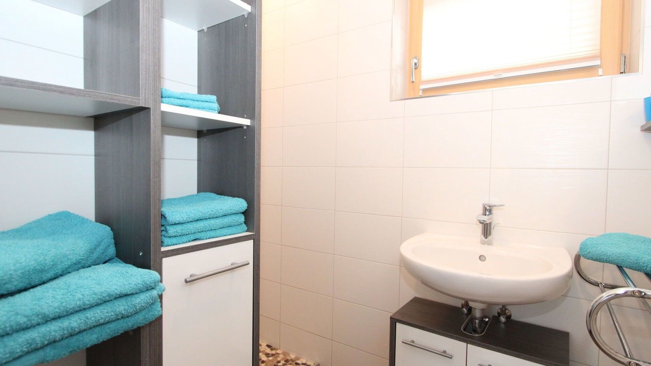 Photo of Bathroom in Kapfing