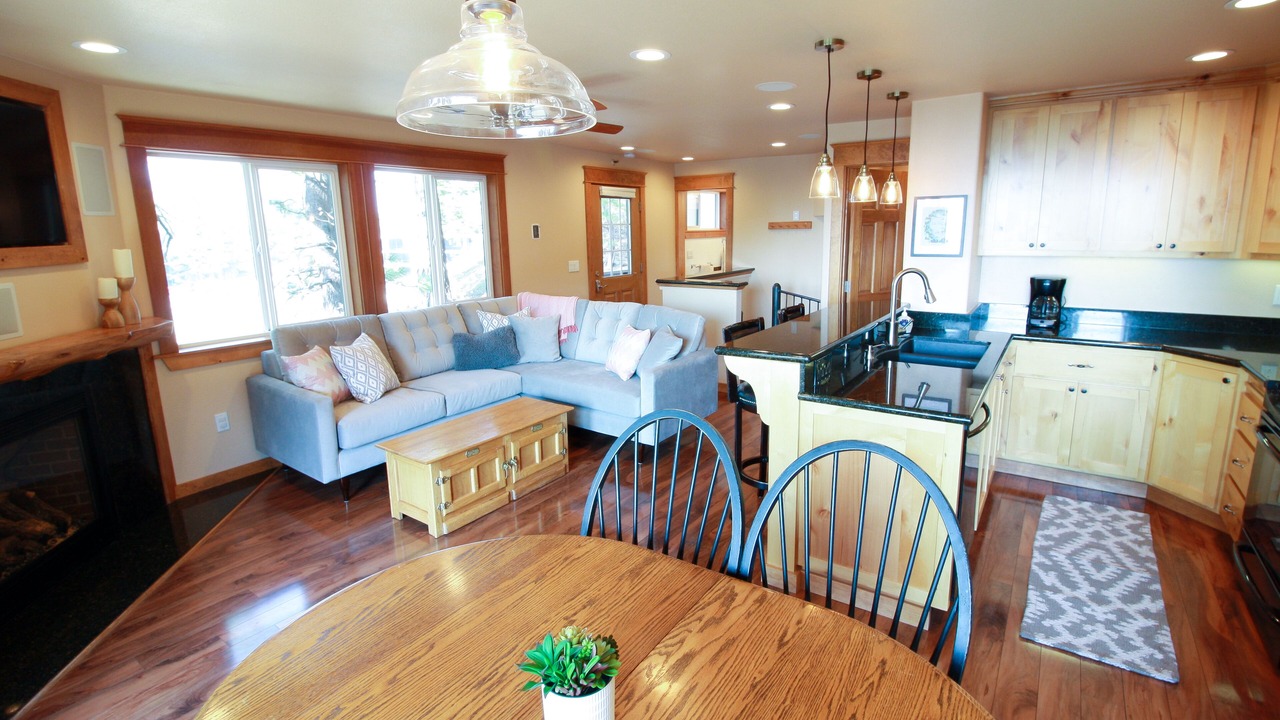 Photo of Bedroom in Tahoe Village