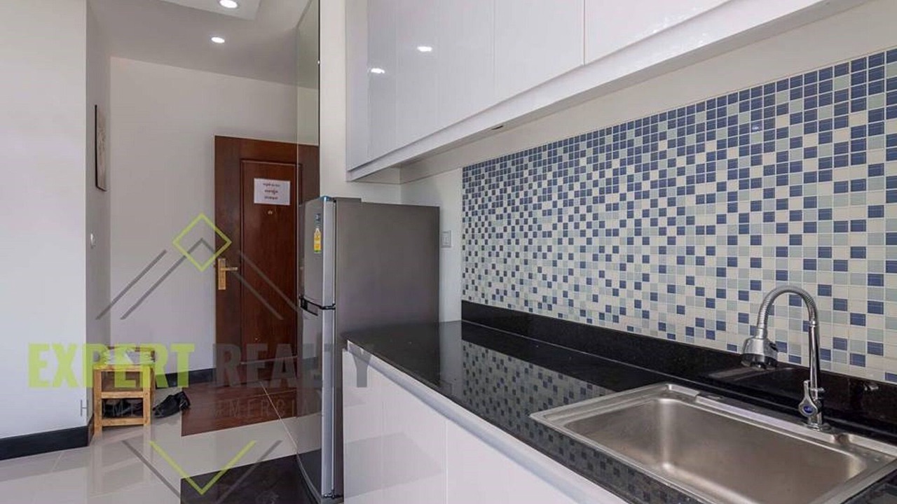 Photo of Kitchen in Chamkar Mon