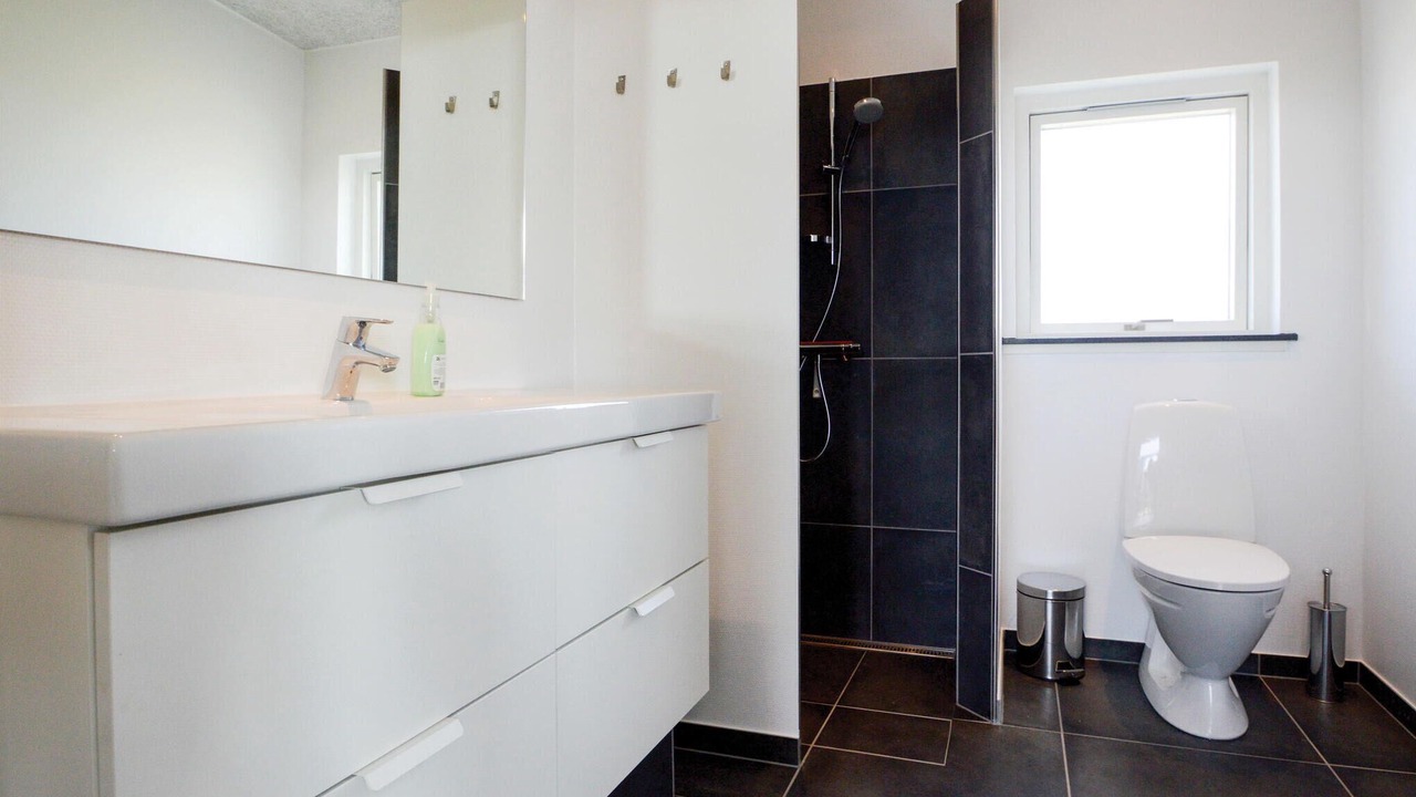 Photo of Bathroom in Fynshav
