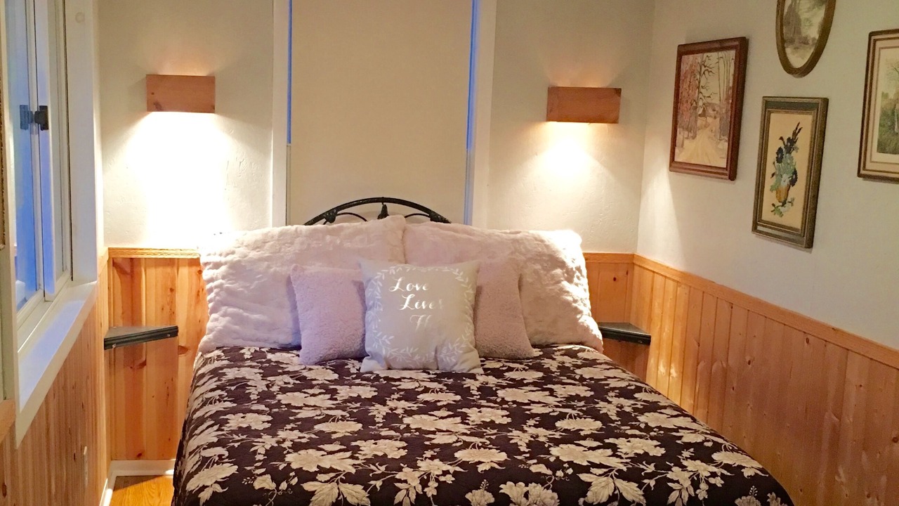 Photo of Bedroom in Clayton