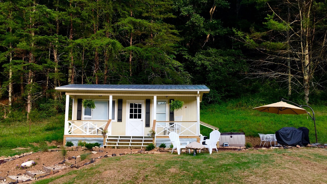 Photo of Outdoor in Clayton
