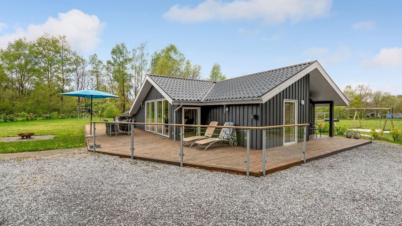 Photo of Outdoor in Skygge