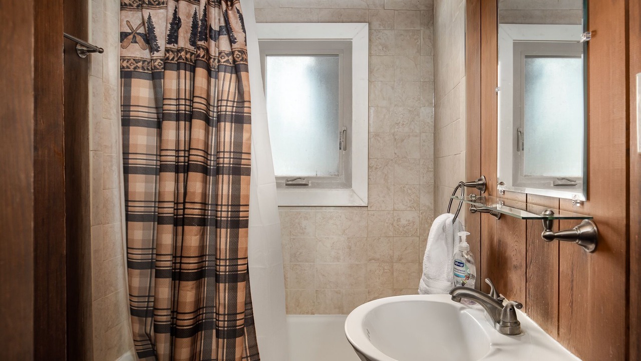 Photo of Bathroom in Front Royal