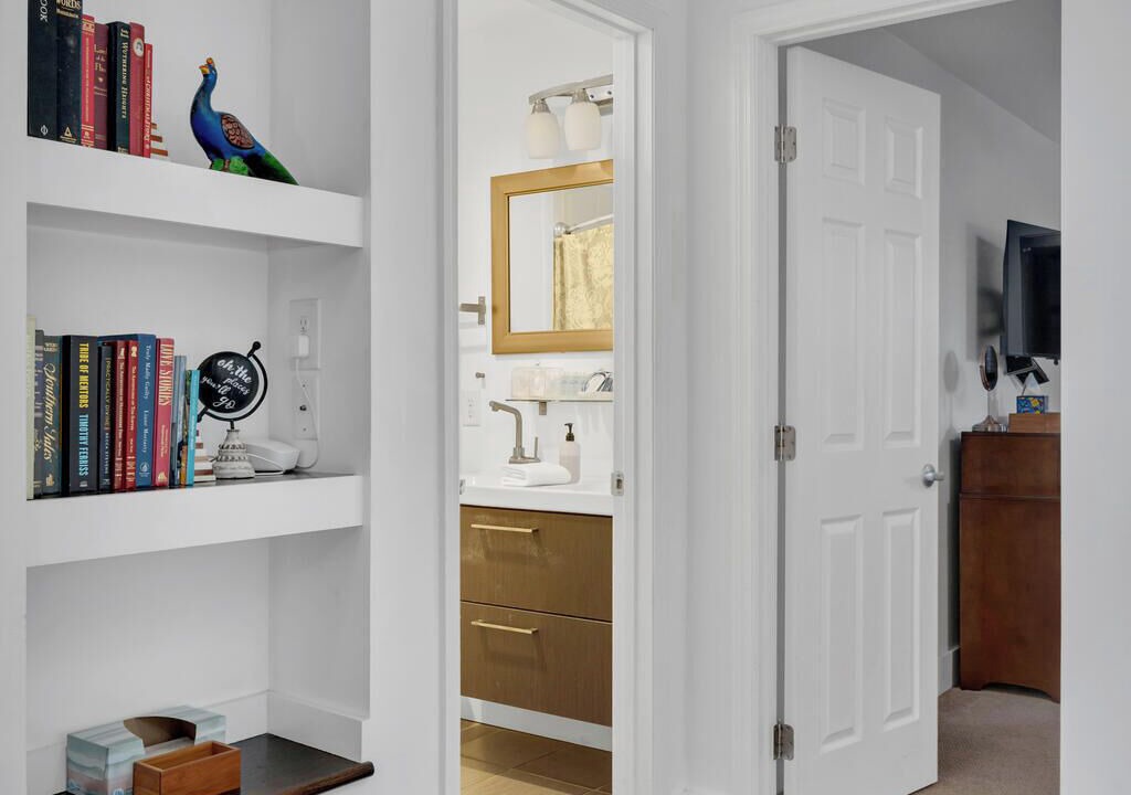 Photo of Bathroom in Hope Gardens