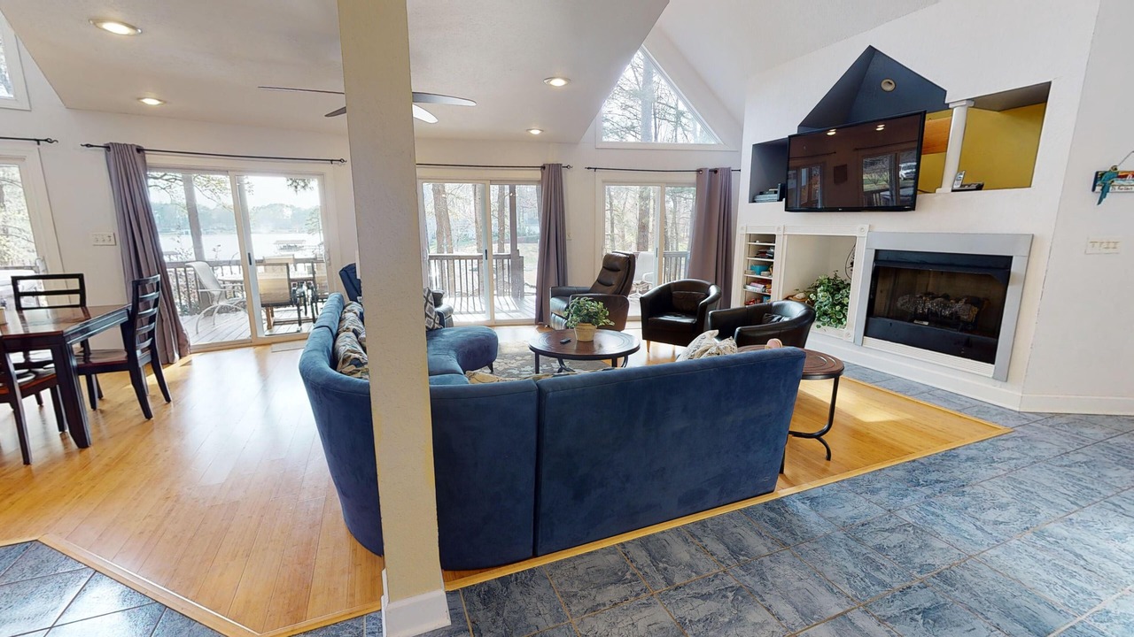 Photo of Livingroom in Henrico