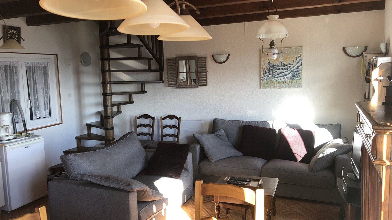 Photo of Livingroom in Linthal