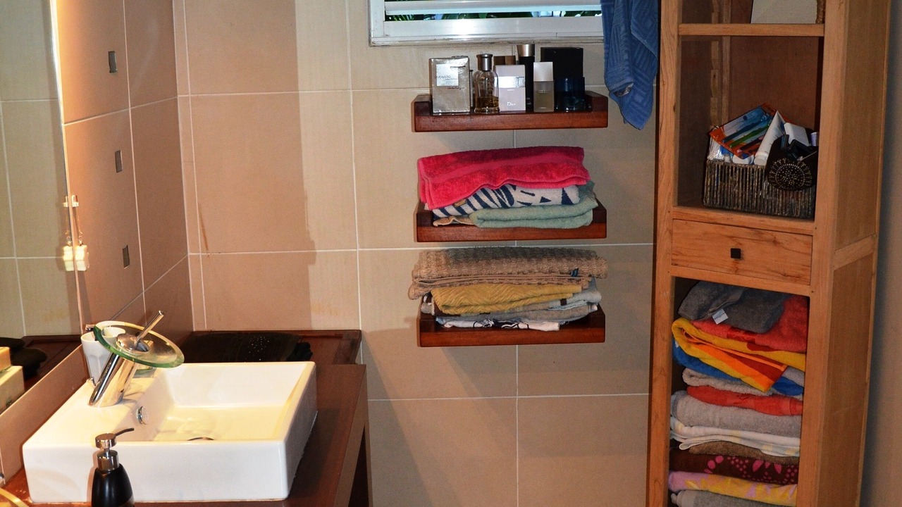 Photo of Bathroom in Dampierre