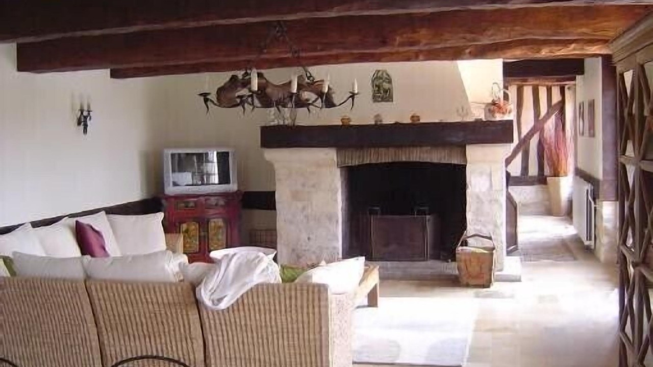 Photo of Livingroom in Saint-Martin-aux-Chartrains