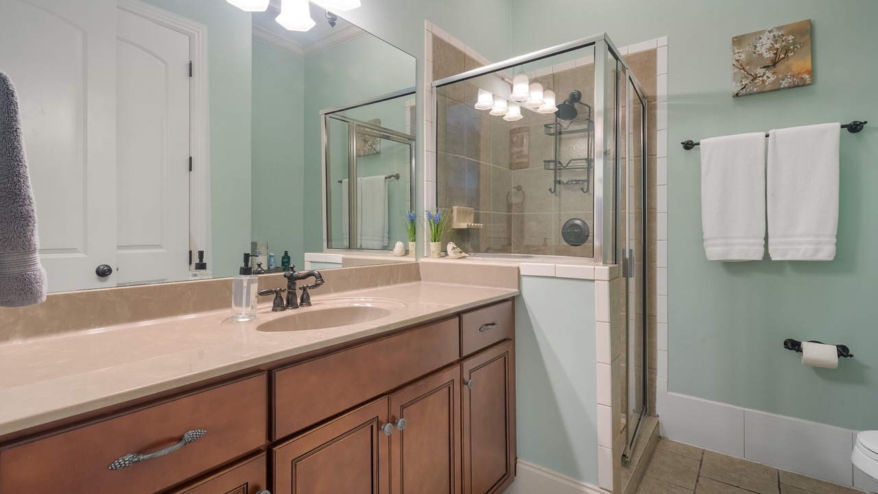 Photo of Bathroom in Hope Gardens