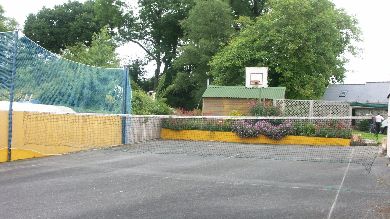 Photo of Others in Kergloff